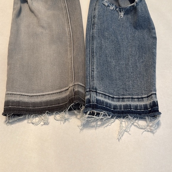 Vervet Asymmetrical Waist Two Toned Distressed Crop Jeans Size 25 - Picture 12 of 12
